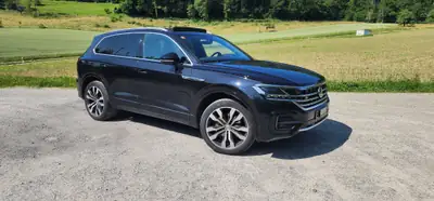VW Touareg 2018 — SUV premium diesel 286 ch, cuir brun sur mesure et équipements haut de gamme — intérieur