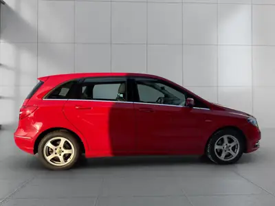 Mercedes-Benz B 180 Active Edition — Monospace compact automatique, entretien irréprochable — Thumbnail 10