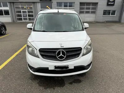 Mercedes-Benz Citan 111 CDI — Utilitaire compact diesel fiable, kilométrage modéré — Außenansicht