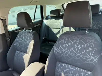 Skoda Octavia Combi 2.0 TSI — Break polyvalent, 190 ch dynamiques, finition Clever — Miniature 11