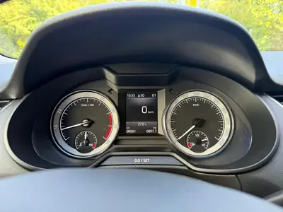 Skoda Octavia Combi 2.0 TSI — Break polyvalent, 190 ch dynamiques, finition Clever — Miniature 14
