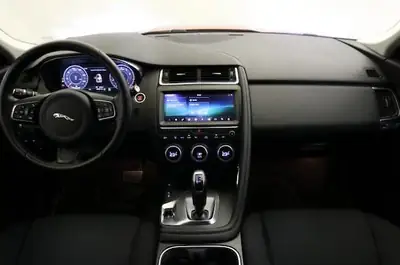 Jaguar E-PACE 2.0 P200 SE AWD — SUV Compact Dynamique, 63'000 km seulement — Thumbnail 8