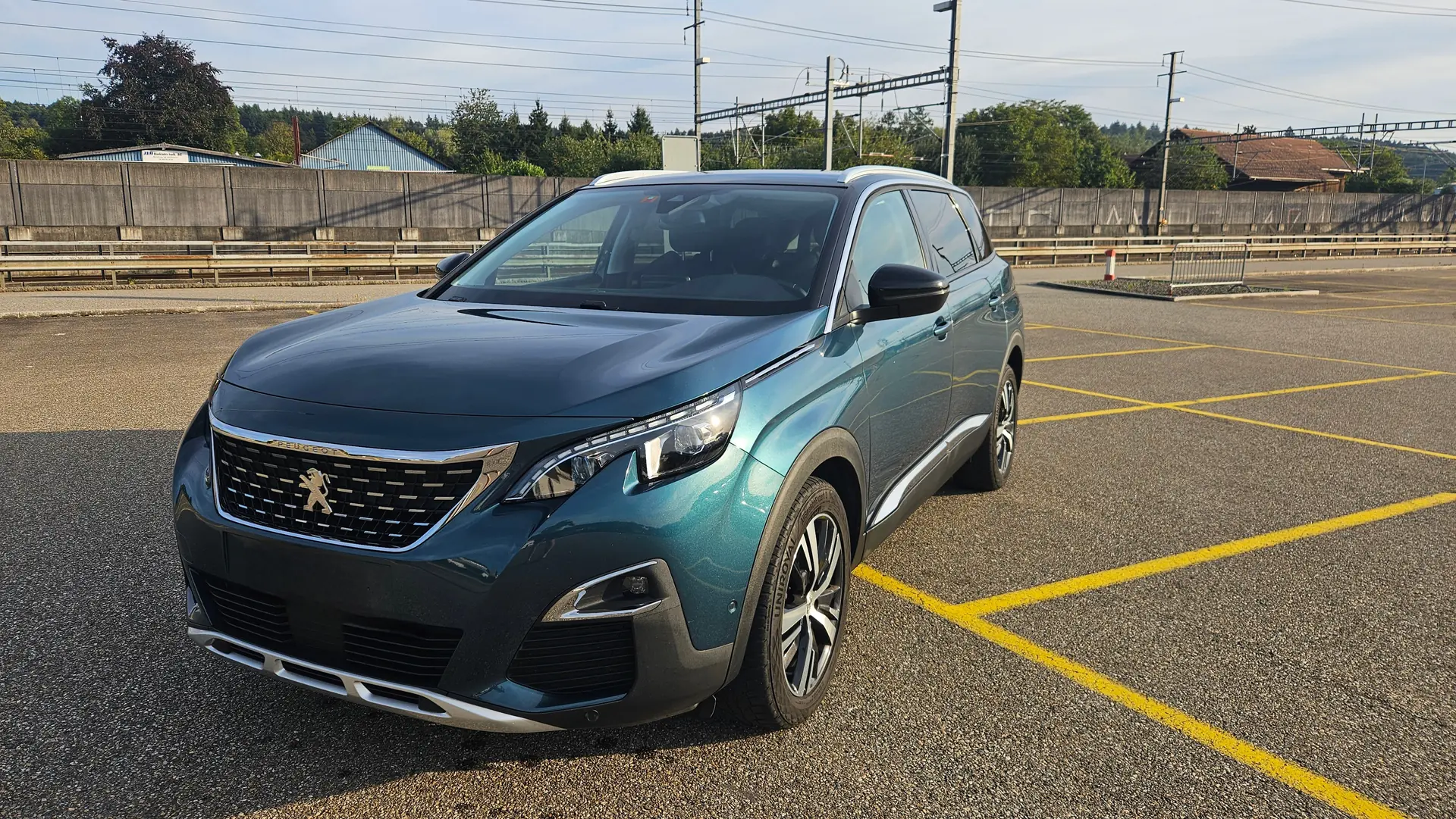 Peugeot 5008 1.2 PureTech Active — 7 places, entretien complet, état impeccable