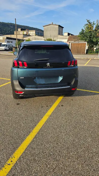 Peugeot 5008 1.2 PureTech Active — 7 places, entretien complet, état impeccable — Miniatur 7