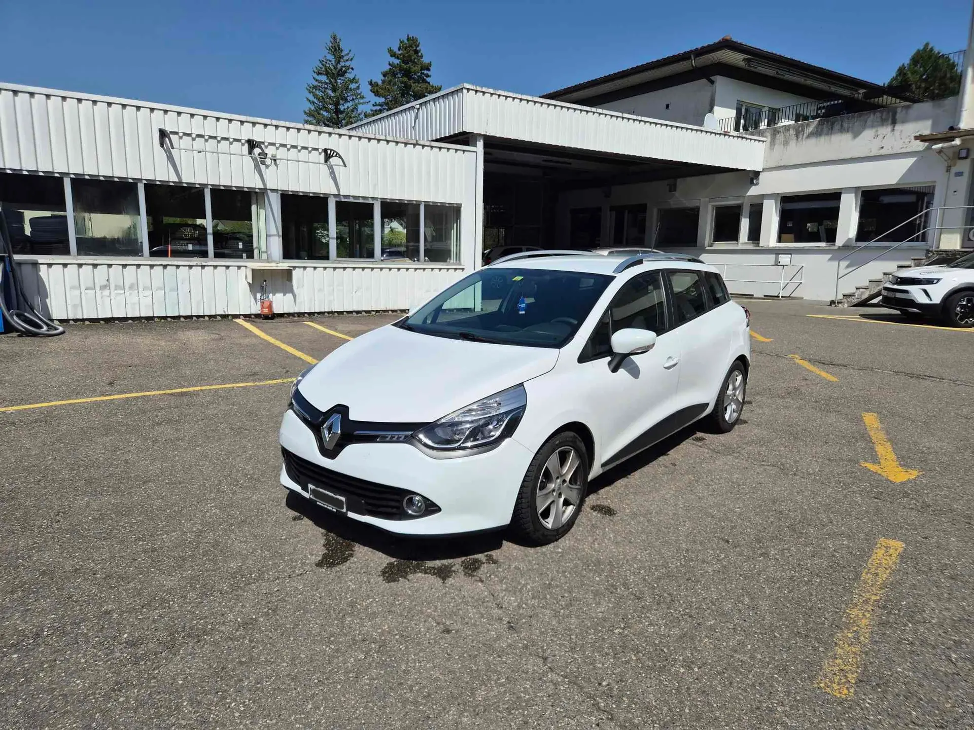 Renault Clio Grandtour 1.5 dCi — Break économique, 128 000 km, sans accident — vista esterna