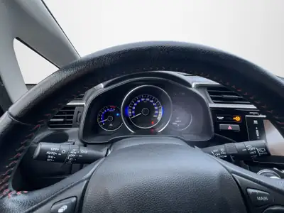 Honda Jazz 1.5i-VTEC Dynamic — Citadine fiable et ultra-économique, 87 000 km — Miniature 11