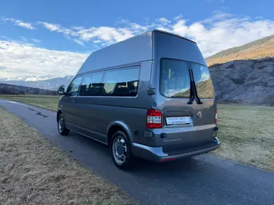 VW T5 2.0 TSI 4Motion DSG — Monospace polyvalent 204 ch, transmission intégrale et automatique — Heckansicht