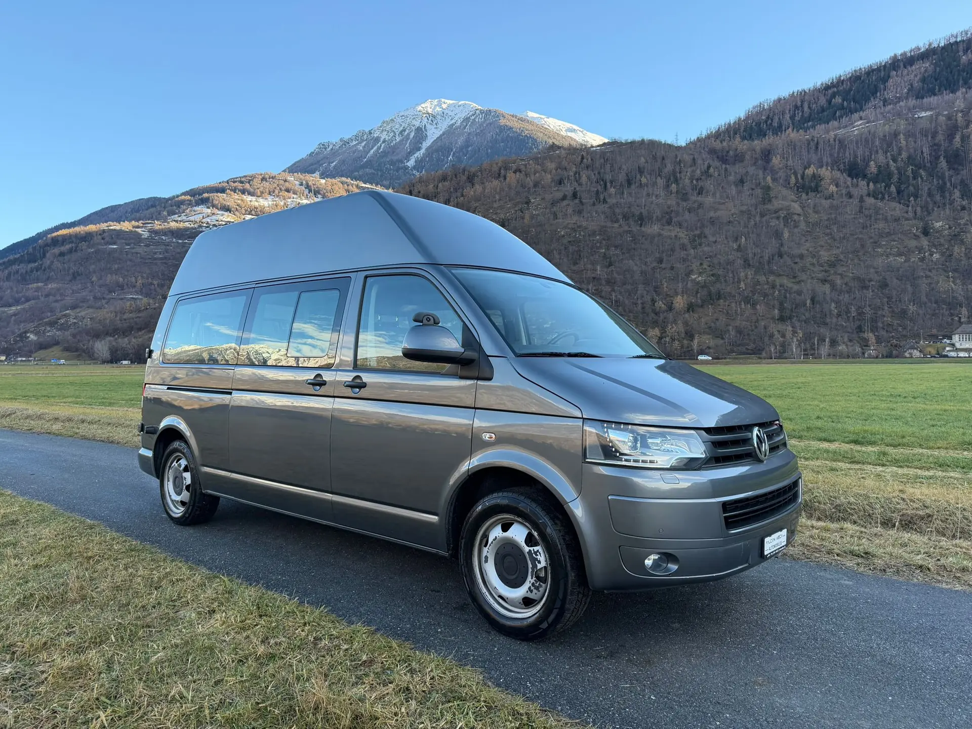 Volkswagen T5 2012 occasion Sierre — 1