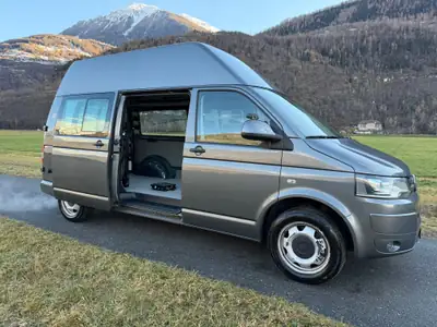 VW T5 2.0 TSI 4Motion DSG — Monospace polyvalent 204 ch, transmission intégrale et automatique — Detail