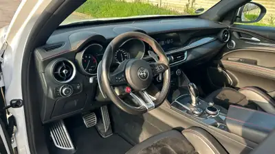 Alfa Romeo Stelvio 2.9 V6 Quadrifoglio Q4 — 510 ch, Intégrale, Blanc métallisé — Thumbnail 11