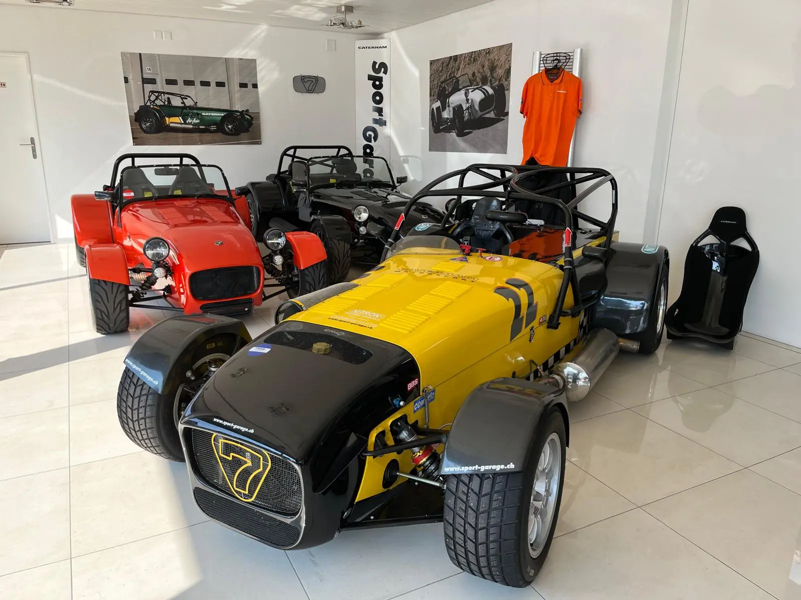 Caterham Seven Race — Bolide de circuit 280 ch, châssis ultra-affiné, 0 km — vista esterna