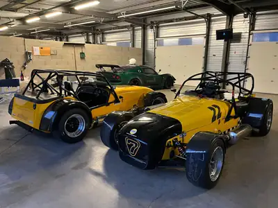 Caterham Seven Race — Bolide de circuit 280 ch, châssis ultra-affiné, 0 km — Miniatura 10