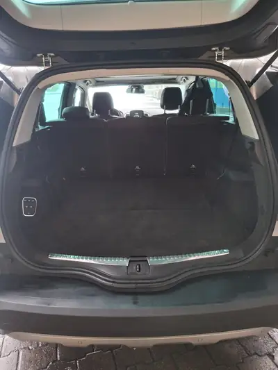 Renault Espace 1.6 TCe Swiss Edition — Monospace 7 places, motorisation dynamique — détail