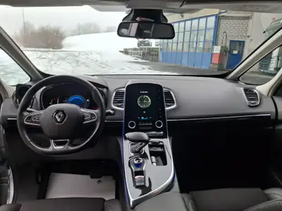Renault Espace 1.6 TCe Swiss Edition — Monospace 7 places, motorisation dynamique — Miniature 14