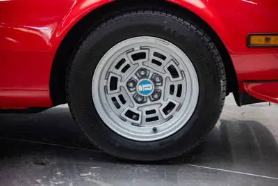 De Tomaso Pantera GTS 1971 — Légende italienne, coupé sportif d'exception — Miniature 9