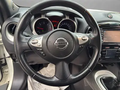 Nissan Juke 1.5 dCi Acenta — SUV compact diesel fiable, équipé navigation et caméra — Thumbnail 10