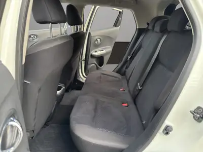 Nissan Juke 1.5 dCi Acenta — SUV compact diesel fiable, équipé navigation et caméra — Thumbnail 13
