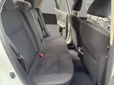 Nissan Juke 1.5 dCi Acenta — SUV compact diesel fiable, équipé navigation et caméra — Thumbnail 18