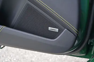 Porsche 911 GT3 Touring PDK — Sportive légendaire en vert British Racing avec 510 ch — Thumbnail 23