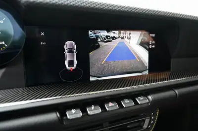 Porsche 911 GT3 Touring PDK — Sportive légendaire en vert British Racing avec 510 ch — Thumbnail 27