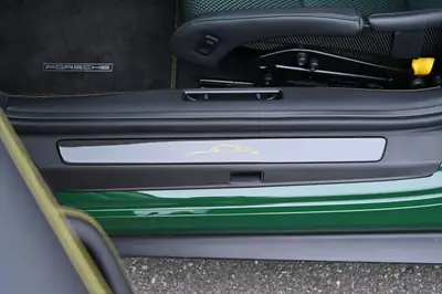 Porsche 911 GT3 Touring PDK — Sportive légendaire en vert British Racing avec 510 ch — Thumbnail 29