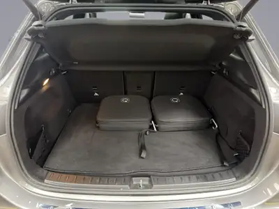 Mercedes-Benz EQA 350 Swiss Star AMG Line — SUV électrique 292 ch, 4-roues motrices — Miniatur 21