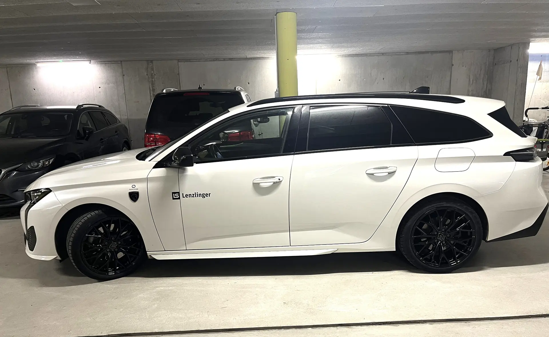Peugeot 308 SW 1.6 PHEV 225 GT — Break hybride rechargeable, 83'500 km, sans sinistre — Außenansicht