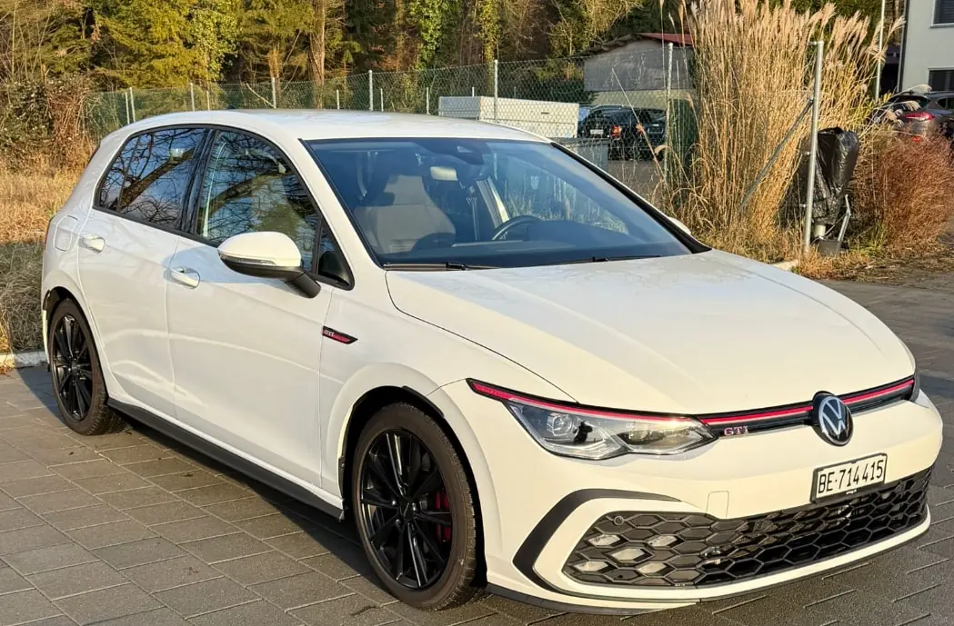 Volkswagen Golf 2020 occasion Studen BE — 2