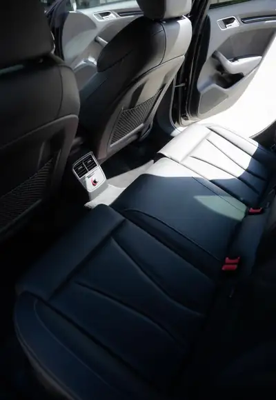 Audi RS3 2.5 TSI quattro — Performance 367 ch, 65'000 km seulement — Miniatura 9