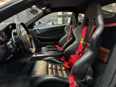 Ferrari F430 Coupé 2005 — Légendaire V8 486 ch, sièges racing carbone — Miniature 7