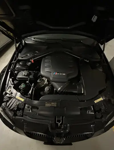 BMW M3 Cabriolet DSG — Le dernier V8 atmosphérique légendaire, 420 ch purs — dettaglio
