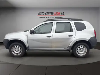 Dacia Duster 1.6 4x4 — SUV robuste 2012, transmission manuelle, sans accident — rear view