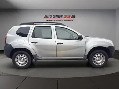 Dacia Duster 1.6 4x4 — SUV robuste 2012, transmission manuelle, sans accident — Thumbnail 7