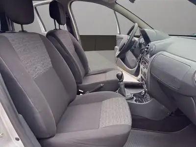 Dacia Duster 1.6 4x4 — SUV robuste 2012, transmission manuelle, sans accident — Thumbnail 17