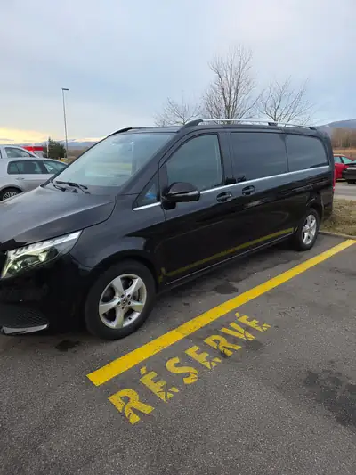 Mercedes-Benz V 300 d Extralang Avantgarde — Monospace premium diesel 4x4, 35'000 km — Miniatur 10