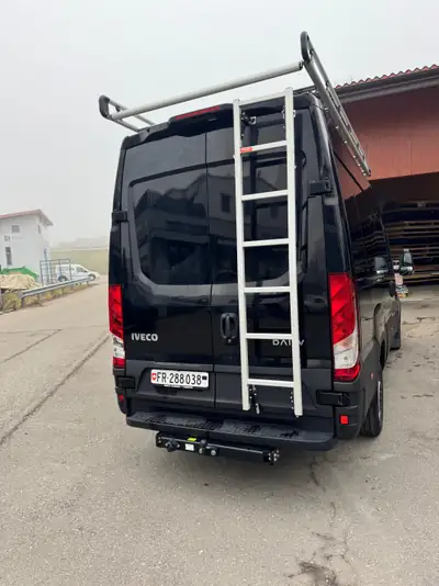 IVECO Ecodaily 2024 — Utilitaire diesel efficace, 45'000 km seulement — intérieur