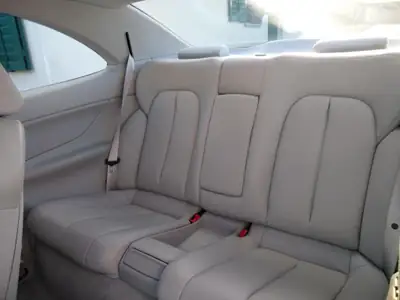 Mercedes-Benz CLK 320 Elégance — Coupé sportif des années 90, entretien impeccable — dettaglio