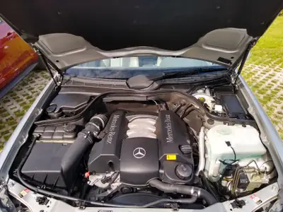 Mercedes-Benz CLK 320 Elégance — Coupé sportif des années 90, entretien impeccable — Miniatura 10