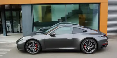 Porsche 911 Coupé Carrera 4S PDK — Sportive allemande 450 ch, faible kilométrage — dashboard