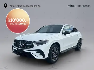 Mercedes-Benz GLC 300 AMG Line Coupé — SUV hybride performant, 20 km seulement — vue extérieure