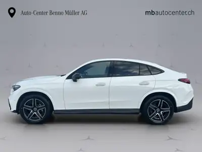 Mercedes-Benz GLC 300 AMG Line Coupé — SUV hybride performant, 20 km seulement — arrière