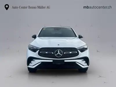 Mercedes-Benz GLC 300 AMG Line Coupé — SUV hybride performant, 20 km seulement — Miniature 9