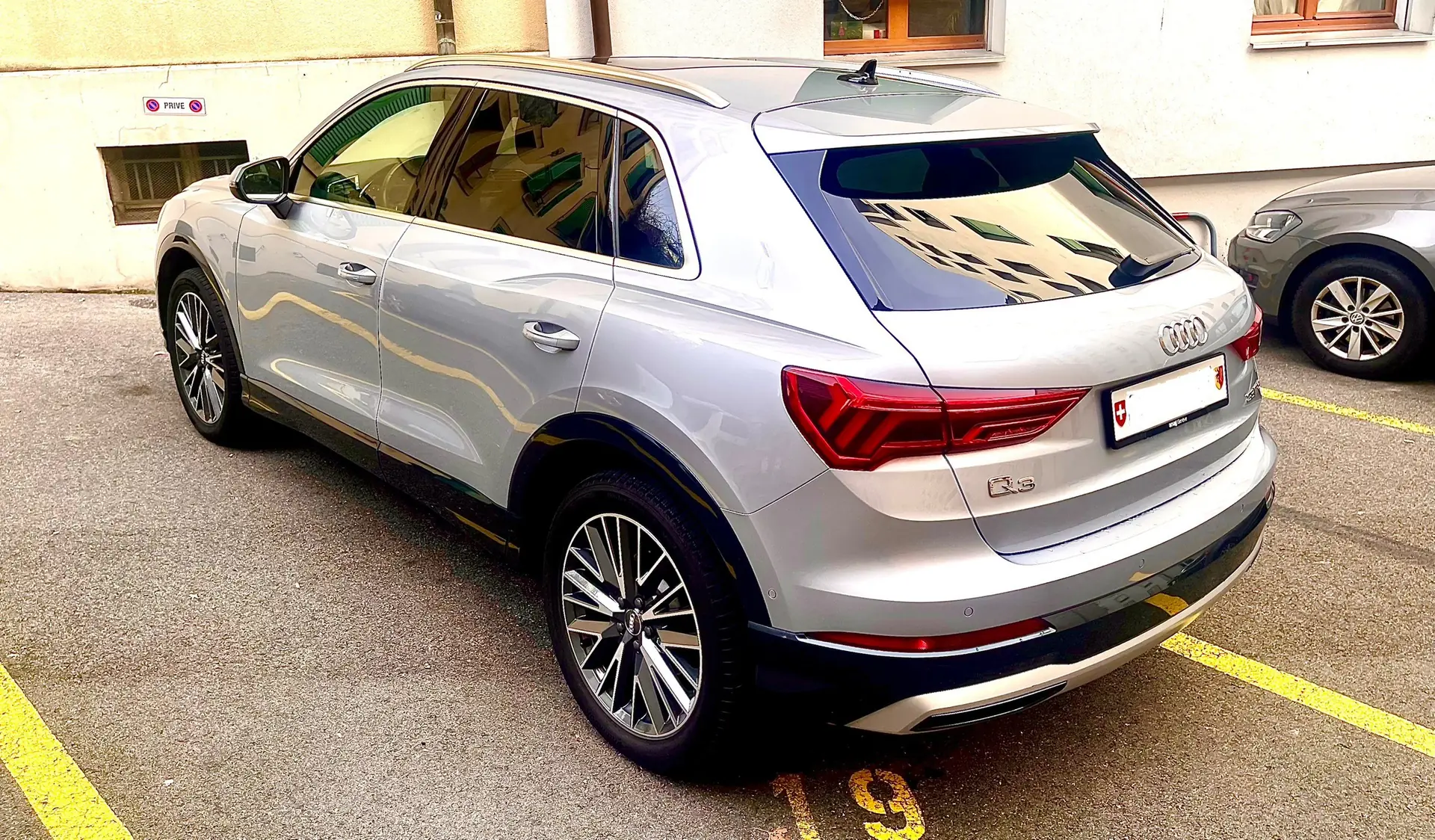 Audi Q3 35 TFSI Advanced S-tronic — SUV compact premium, 53'000 km, entretien Audi complet