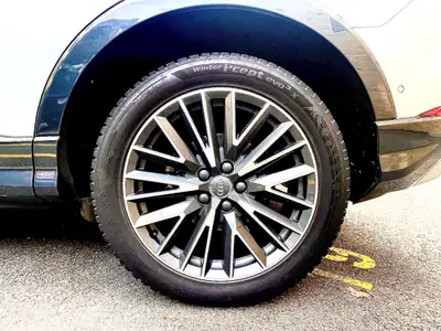Audi Q3 35 TFSI Advanced S-tronic — SUV compact premium, 53'000 km, entretien Audi complet — Miniatura 8