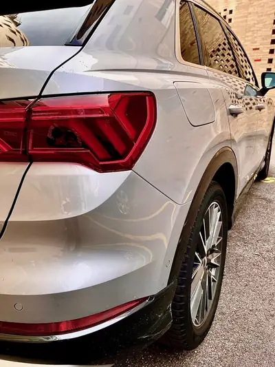 Audi Q3 35 TFSI Advanced S-tronic — SUV compact premium, 53'000 km, entretien Audi complet — Miniatura 10