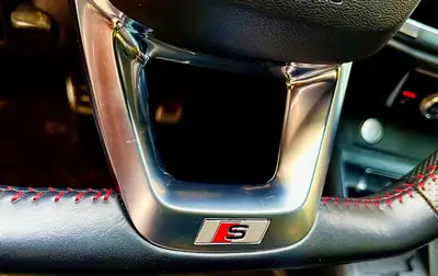 Audi Q3 35 TFSI Advanced S-tronic — SUV compact premium, 53'000 km, entretien Audi complet — Miniatura 16