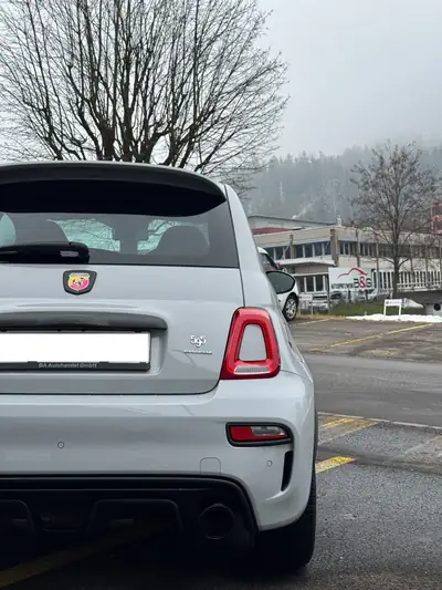 Fiat 595 Abarth Esseesse — 180 ch turbo, sportive italienne authentique — Miniatur 8