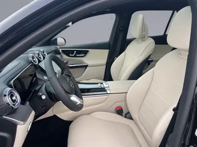 Mercedes-Benz GLC 220 d Avantgarde 4MATIC — SUV diesel hybride, 20 km, traction intégrale — Miniature 10
