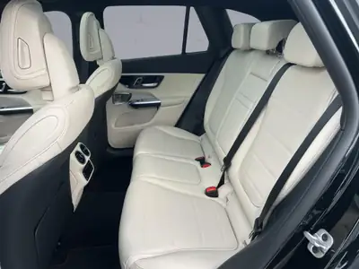 Mercedes-Benz GLC 220 d Avantgarde 4MATIC — SUV diesel hybride, 20 km, traction intégrale — Miniature 11
