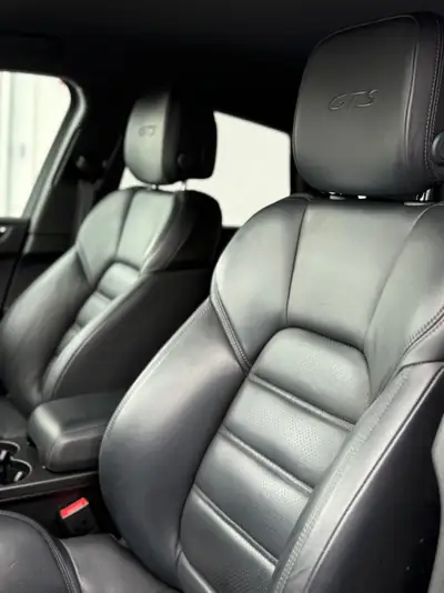 Porsche Macan GTS PDK — SUV sportif 380 ch, rouge éclatant, parfait état — Thumbnail 18